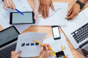 ما الفرق بين المحاسبة ومسك الدفاتر