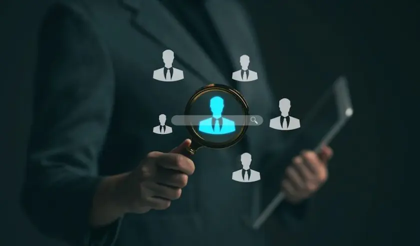 ما هي طريقة التوظيف الخارجية