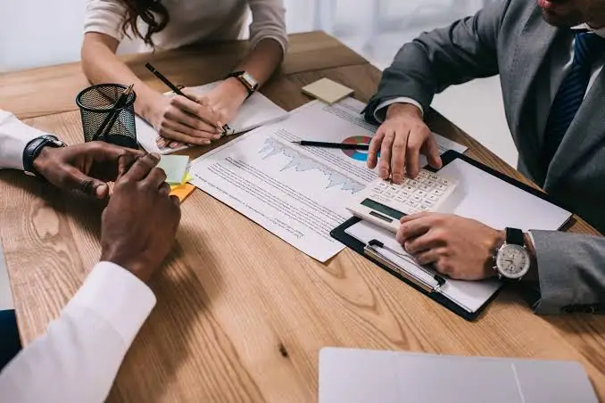 أساسيات الإدارة المالية: الدليل الشامل للمبتدئين لفهم وتطبيق المبادئ المالية بنجاح أساسيات الإدارة المالية
